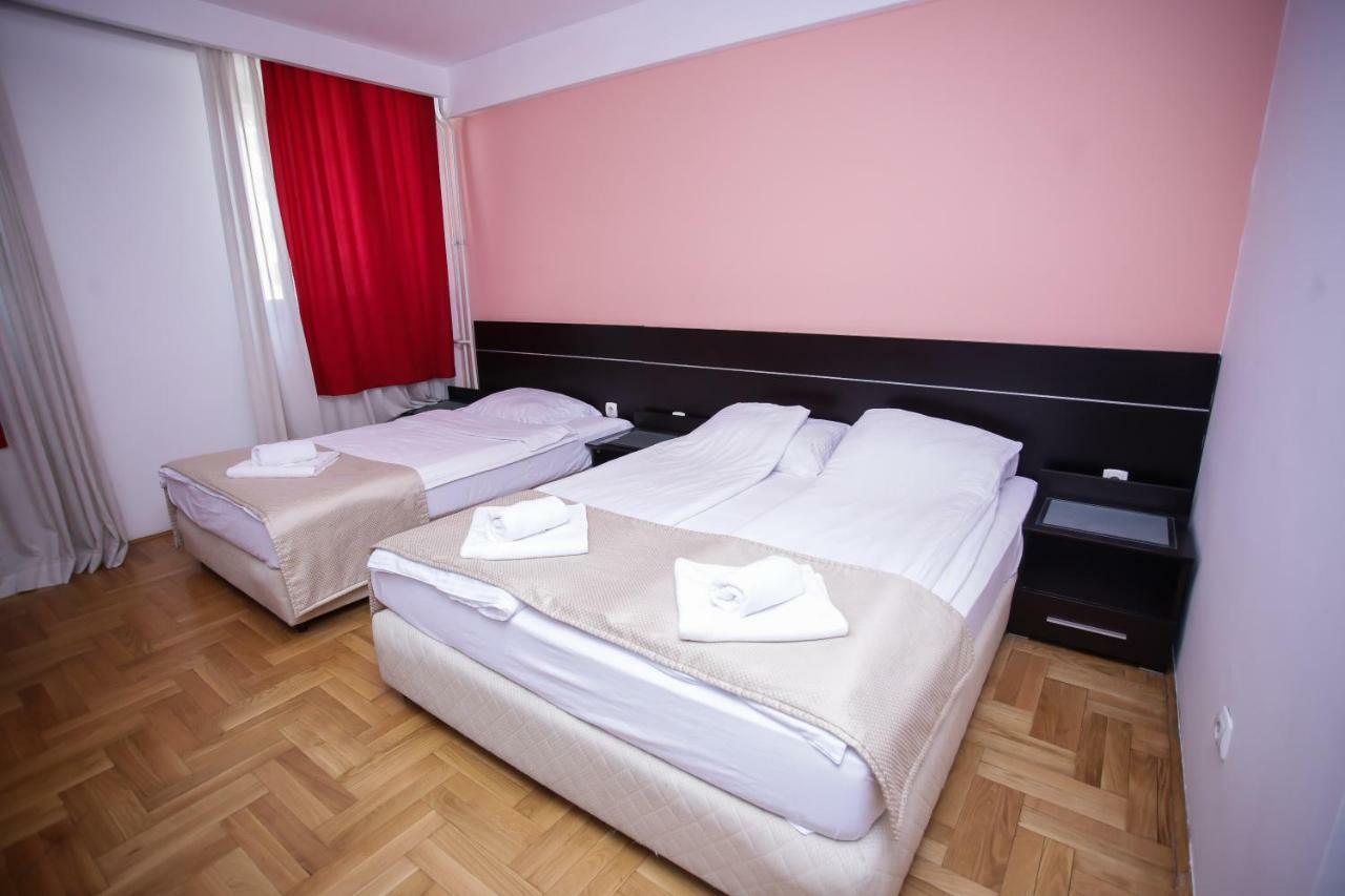 Hotel Beograd - Yu Lukavica Exterior foto